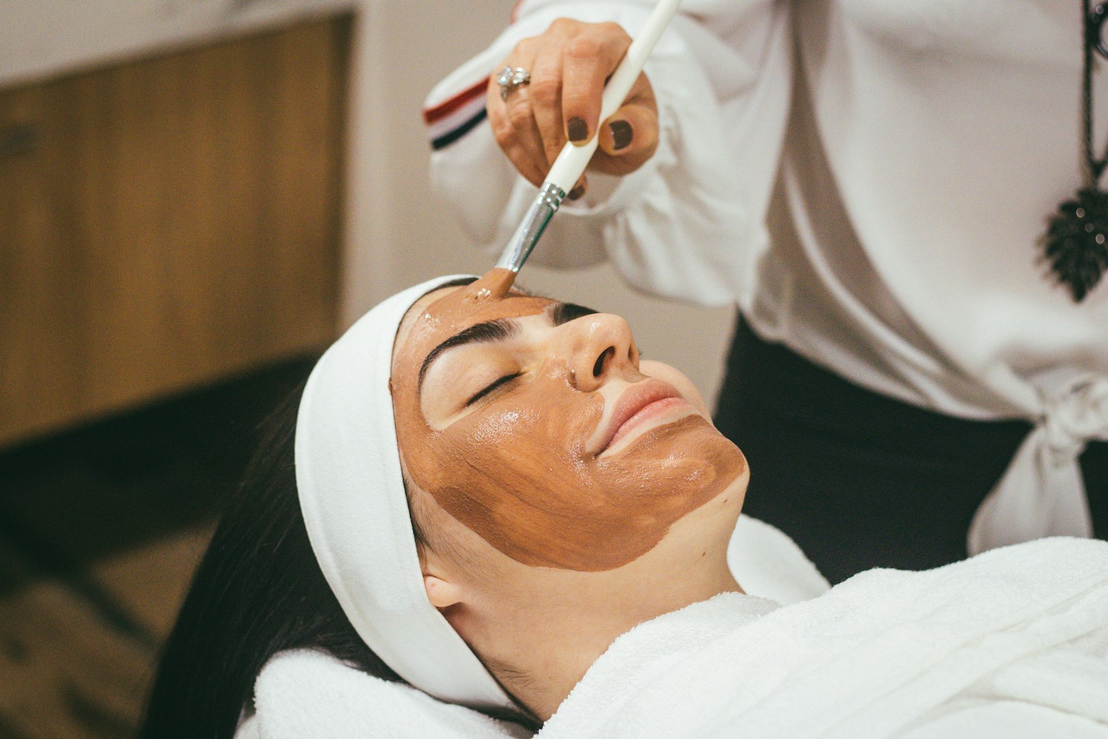 Chăm sóc da sau một buổi spa: 7 điều nên làm trong 24 giờ đầu
