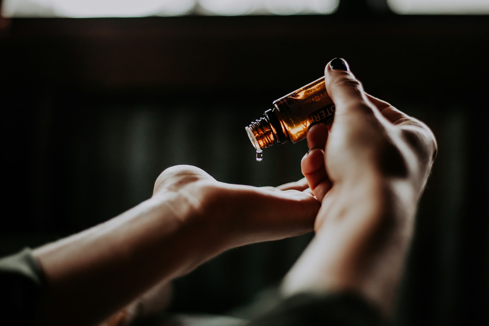 Massage mặt có thật sự giúp gương mặt thon gọn hơn?